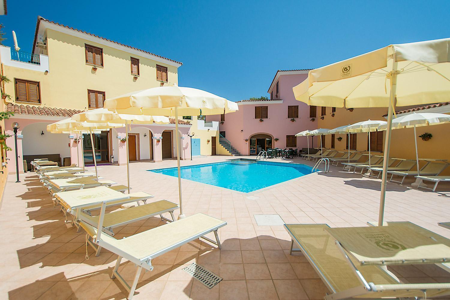 Residence Cala Viola Cala Liberotto Extérieur photo